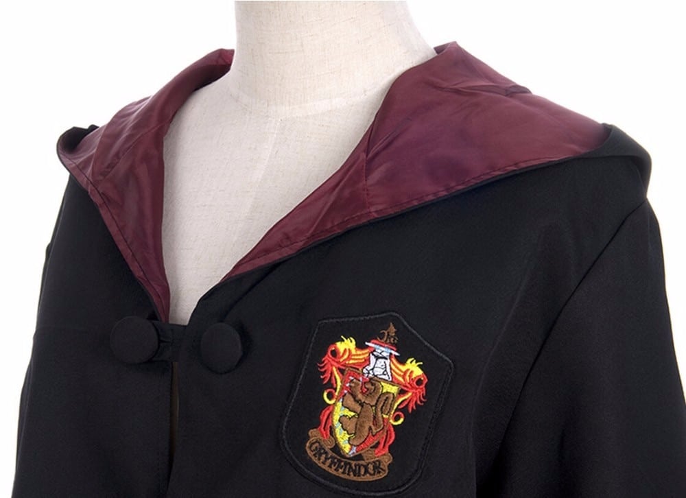 Hogwarts Robe Cloak for Houses with Crest - Jedmark