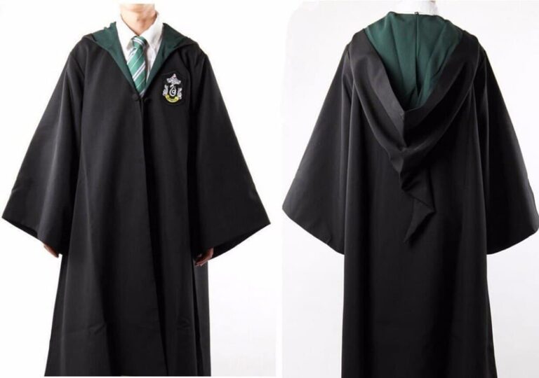 Hogwarts Robe Cloak for Houses with Crest - Jedmark